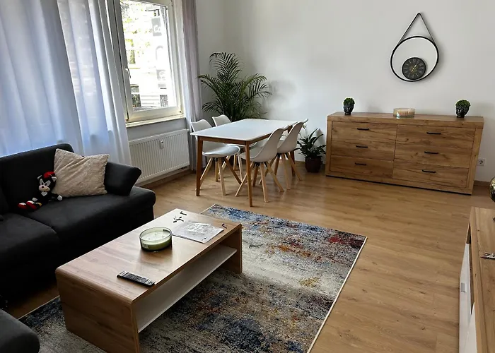 Noe Apartment
